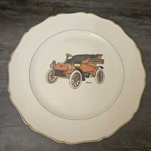 Vintage Ford 1903 Car Collectors Plate w Gold Trim & Scalloped Edges